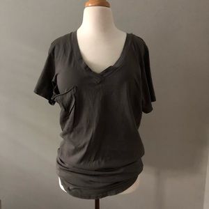 Bobi V-neck Pocket Tee